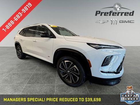 Certified 2025 Buick Enclave Sport Touring AWD/4WD image 10