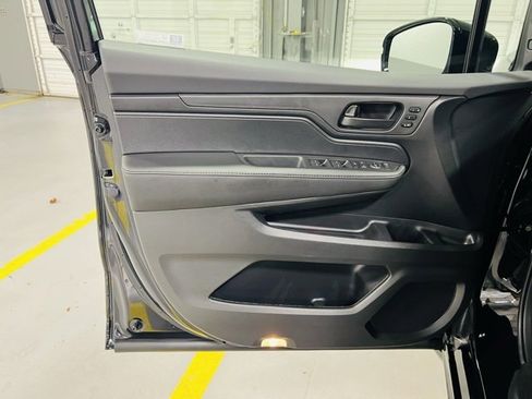 New 2026 Honda Odyssey Sport-L image 24