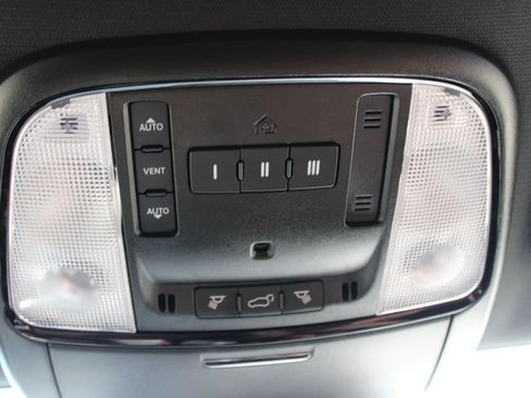Used 2023 Dodge Durango R/T AWD/4WD image 20