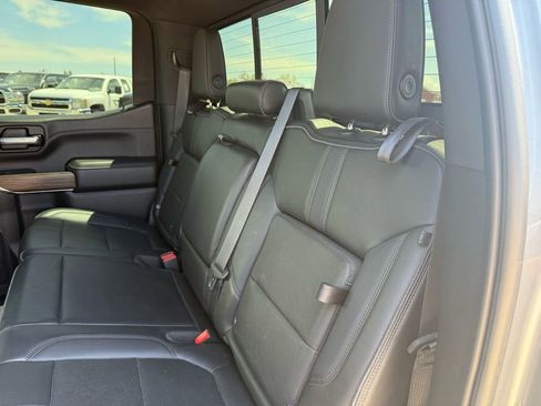Used 2021 Chevrolet Silverado 1500 High Country w/ Technology Package AWD/4WD image 26