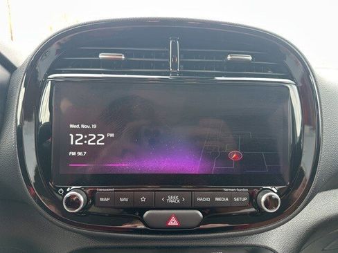 Used 2025 Kia Soul EX image 26