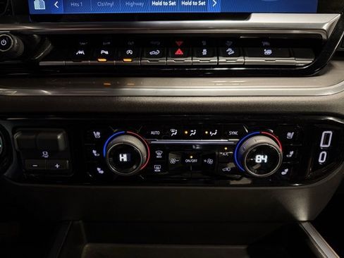 Used 2023 Chevrolet Silverado 1500 High Country w/ Technology Package image 42