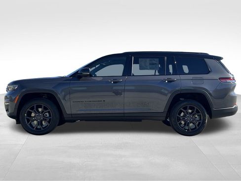 New 2025 Jeep Grand Cherokee L Limited AWD/4WD image 30