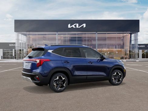 New 2026 Kia Seltos EX FWD image 6
