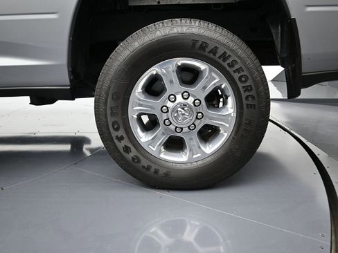 Used 2024 RAM 2500 Big Horn AWD/4WD image 9