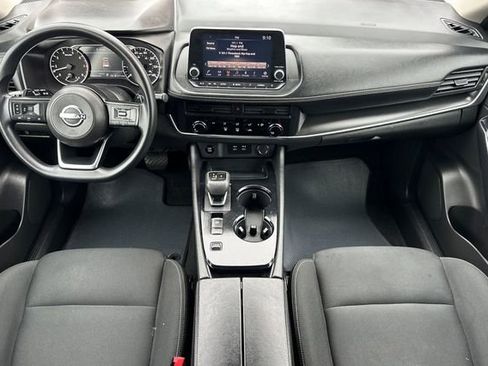 Used 2024 Nissan Rogue S image 15