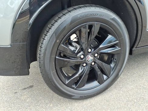 Certified 2024 Buick Encore GX Sport Touring FWD image 26