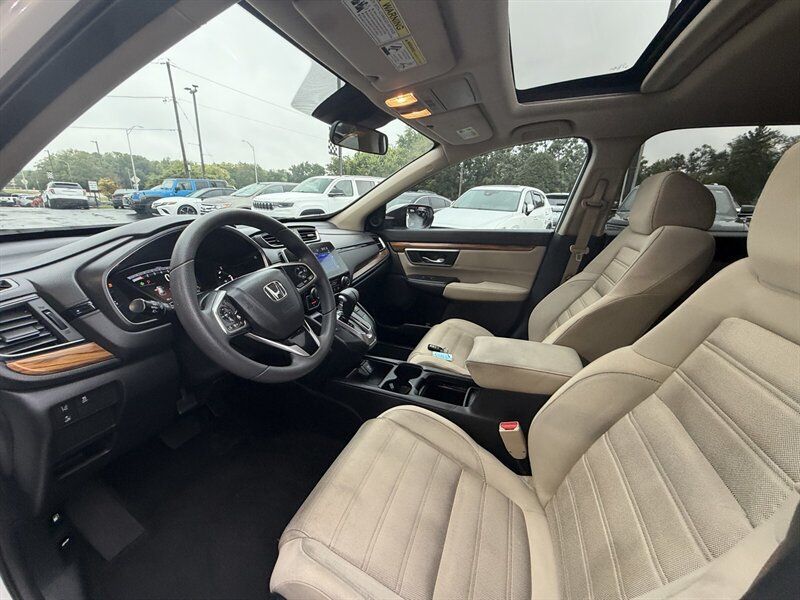 Used 2017 Honda CR-V EX image 15