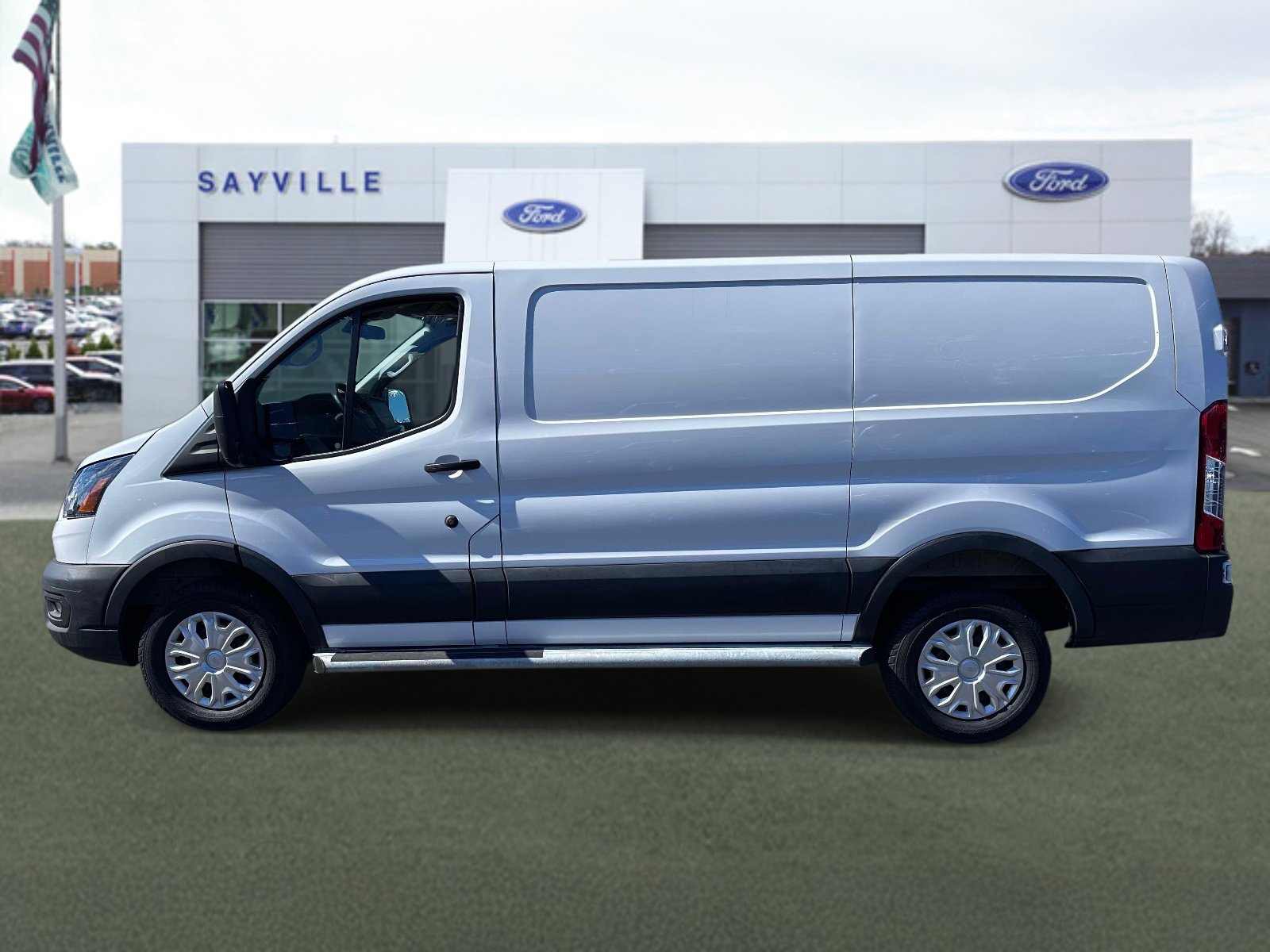 Certified 2025 Ford Transit 250 Low Roof w/ Exterior Upgrade Package RWD image 2