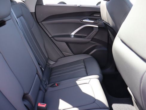 Used 2025 Audi Q5 Prestige AWD/4WD image 27