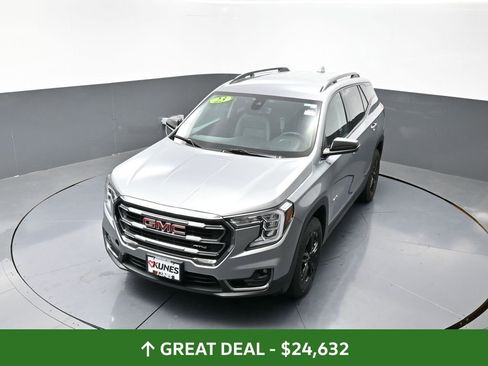 Used 2023 GMC Terrain AT4 image 47