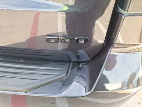 Used 2025 Cadillac Escalade Sport w/ LPO, ONYX Package image 12