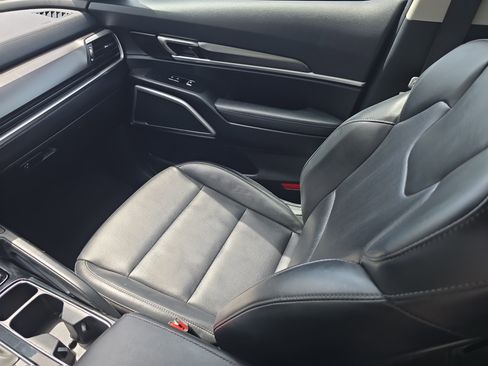 Used 2023 Kia Telluride S w/ S Sunroof Package image 15