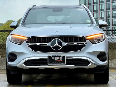 Certified 2026 Mercedes-Benz GLC 300 4MATIC image 3