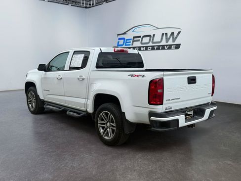 Used 2022 Chevrolet Colorado W/T w/ Custom Special Edition AWD/4WD image 5