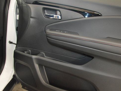 Used 2026 Honda Ridgeline Black Edition image 10