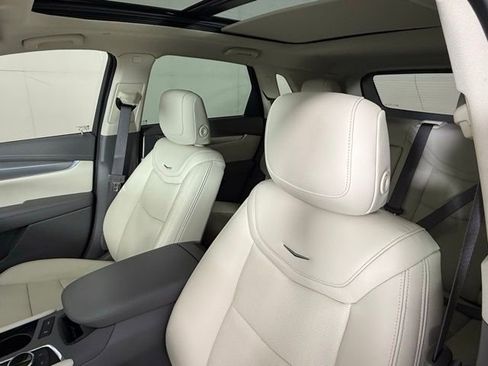 New 2025 Cadillac XT5 Premium Luxury image 14