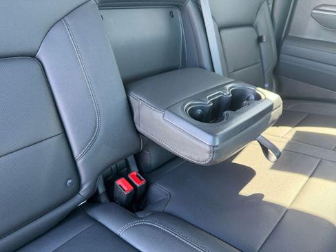 Used 2025 Chevrolet Silverado 1500 LTZ w/ LTZ Convenience Package II AWD/4WD image 16