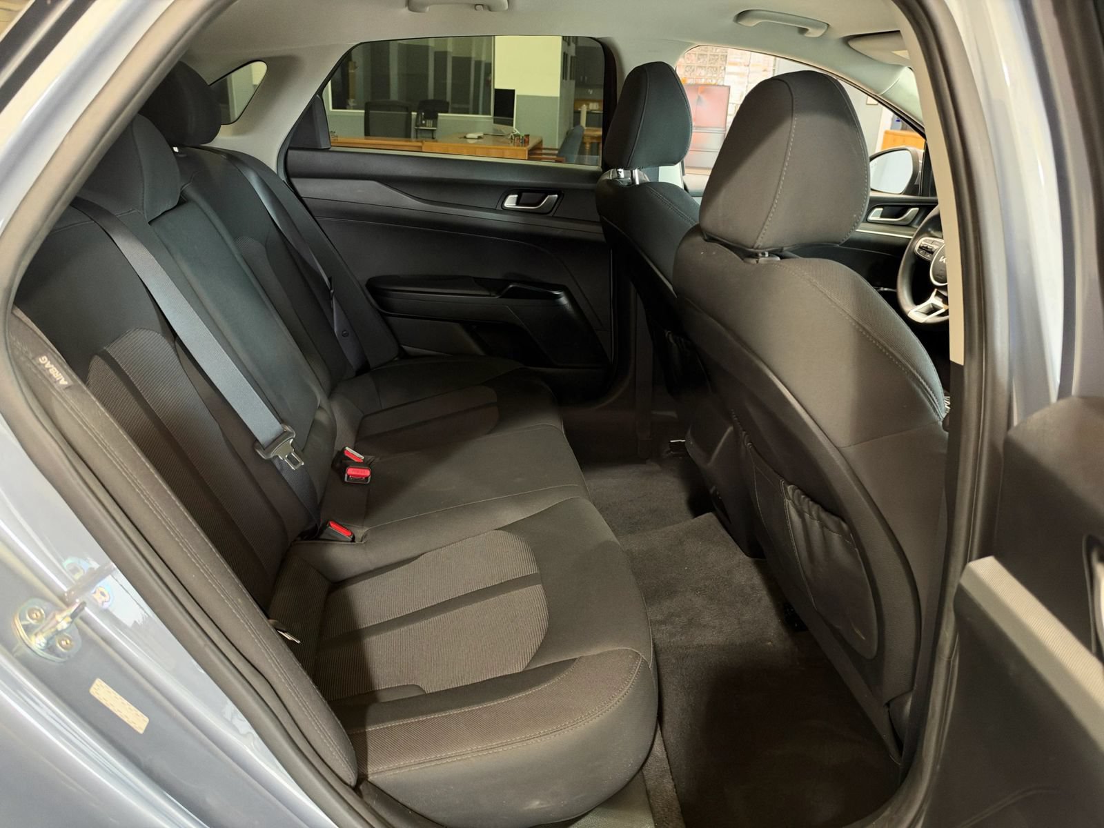 Used 2022 Kia K5 LXS FWD image 12