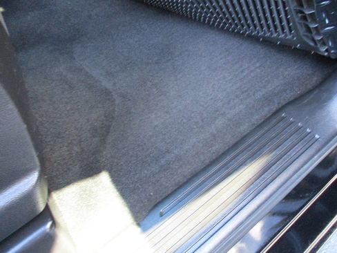 Used 2015 Chevrolet Silverado 2500 LT w/ LT Convenience Package image 32