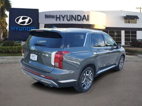 Used 2023 Hyundai Palisade SEL w/ Premium Package image 6