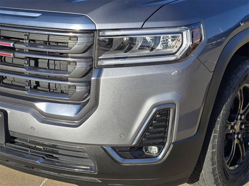 Used 2022 GMC Acadia AT4 image 31