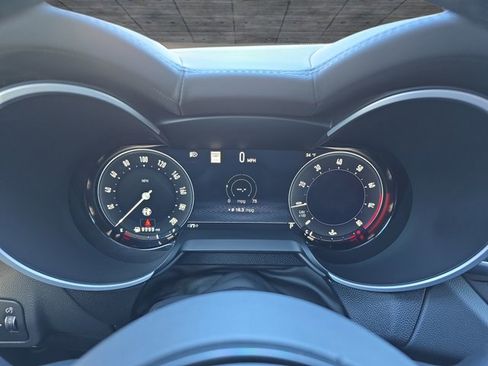 Used 2024 Alfa Romeo Stelvio Quadrifoglio w/ Active Assist Plus Package image 20