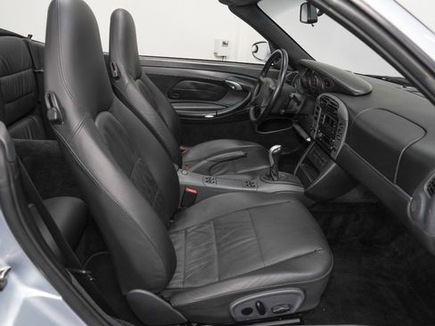 Used 1999 Porsche 911 Carrera image 28