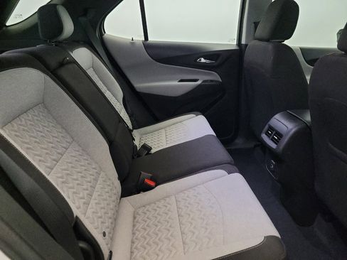 Used 2024 Chevrolet Equinox LS image 19