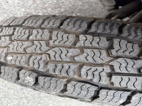 Certified 2017 Toyota Tacoma SR5 w/ Tow Package image 26