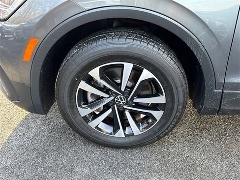 Certified 2022 Volkswagen Tiguan S image 8