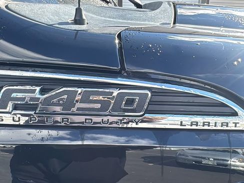 Used 2016 Ford F450 Platinum w/ Platinum Package image 41