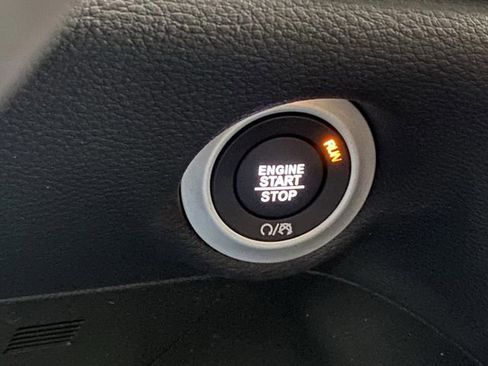 New 2026 Chrysler Pacifica Select w/ S Appearance Package image 43