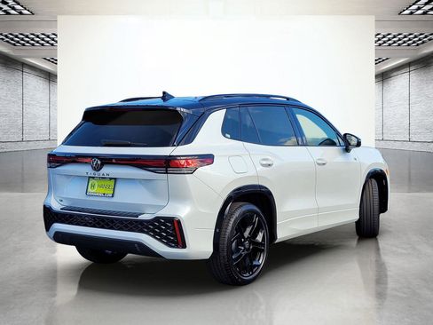 New 2026 Volkswagen Tiguan SE R-Line FWD image 6