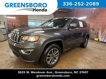 Used 2019 Jeep Grand Cherokee Laredo w/ 18" Wheel & 8.4" Radio Group