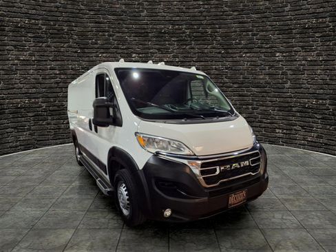 Used 2025 RAM ProMaster 2500 w/ U-Haul Equipment Group FWD image 1
