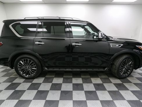 Used 2023 INFINITI QX80 Sensory w/ Cargo Package image 7