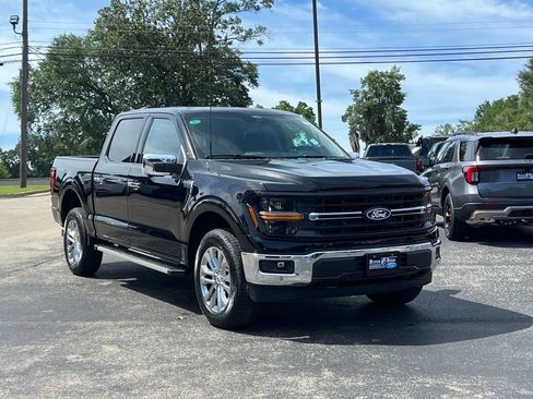 New 2026 Ford F150 XLT w/ Equipment Group 302A MID AWD/4WD image 8