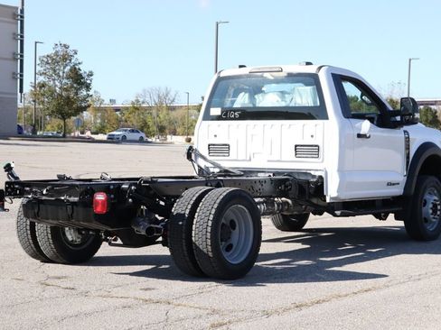 New 2026 Ford F550 4x4 Regular Cab Super Duty image 7