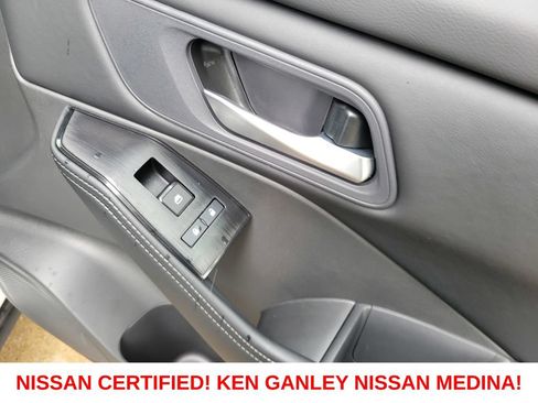 Certified 2026 Nissan Rogue SV AWD/4WD image 48