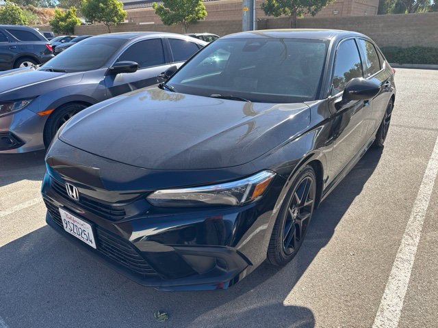 Used 2023 Honda Civic Sport image 2