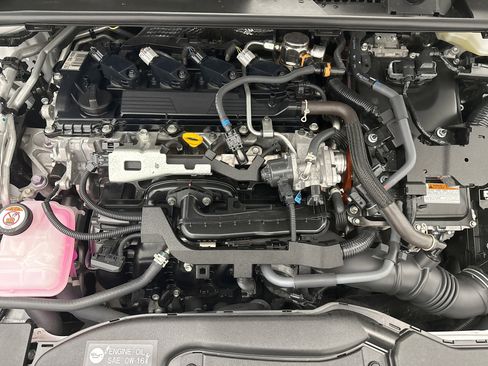 Used 2024 Toyota Prius Prime SE image 24