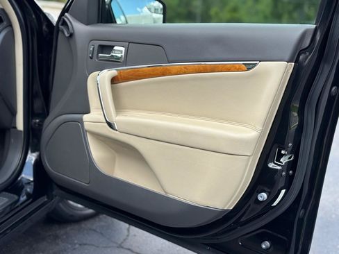 Used 2011 Lincoln MKZ AWD image 37