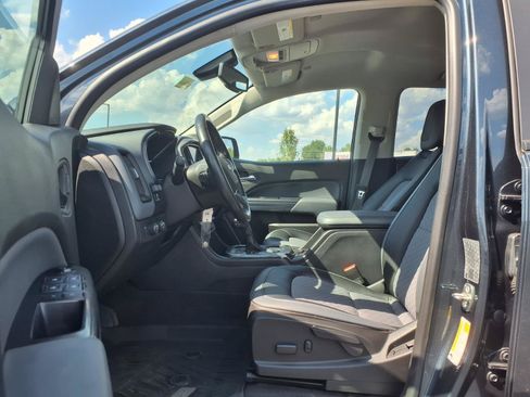 Used 2020 Chevrolet Colorado Z71 AWD/4WD image 21