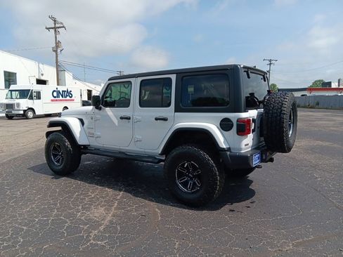 Used 2020 Jeep Wrangler Unlimited Sahara w/ Safety Group AWD/4WD image 7