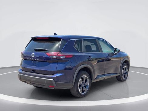 Used 2025 Nissan Rogue SV FWD image 6