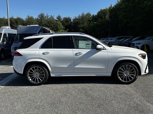 Certified 2026 Mercedes-Benz GLE 450 4MATIC image 9