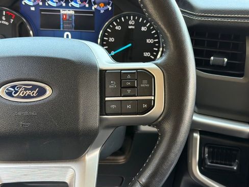 Used 2024 Ford Expedition XLT image 47