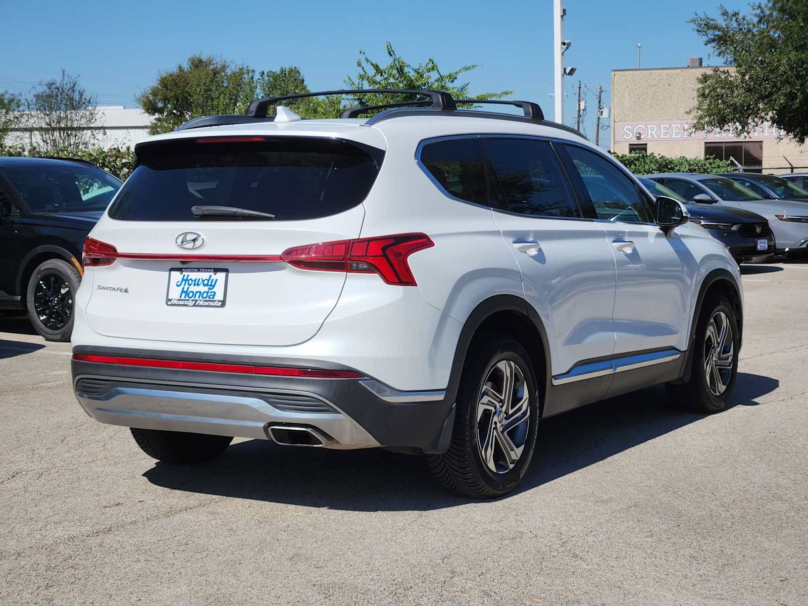 Used 2022 Hyundai Santa Fe SEL w/ Convenience + Premium Package FWD image 5