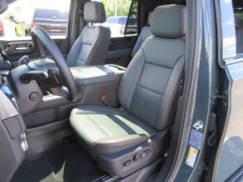 Certified 2026 GMC Yukon AT4 AWD/4WD image 22
